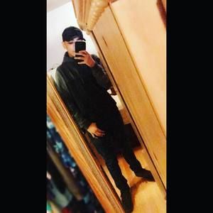 Meet your Posher, Jonathan